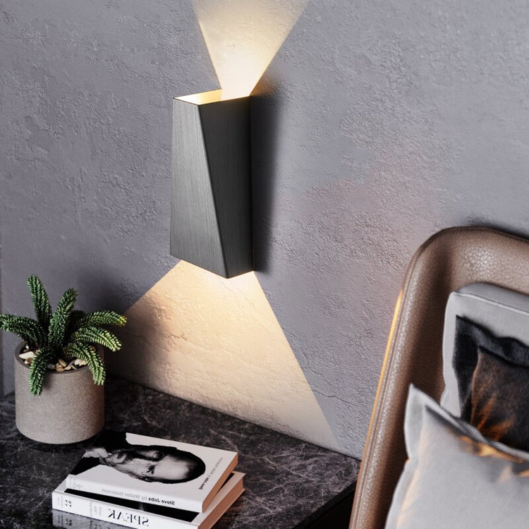 Modern Geometric Wall Lamp