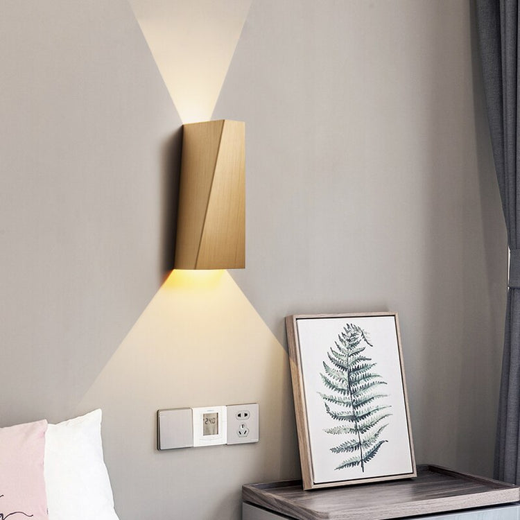 Modern Geometric Wall Lamp